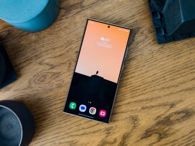 wallpaper-wednesday:-more-great-phone-wallpapers-for-all-to-share-(april-9)