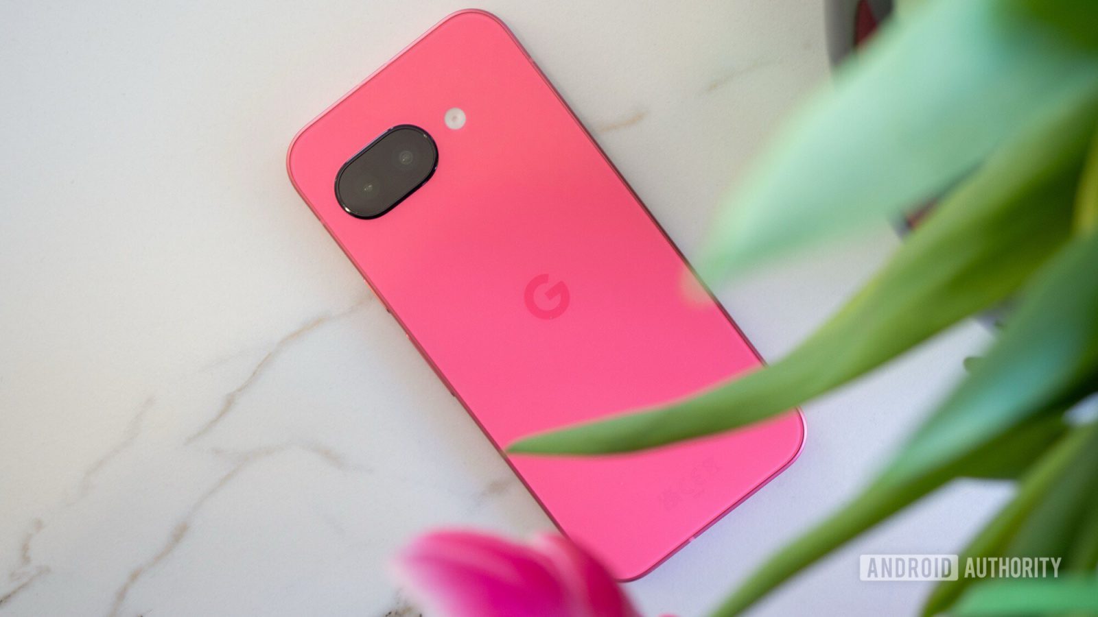 today’s-hottest-smartphone-deals:-one-of-them-is-free!