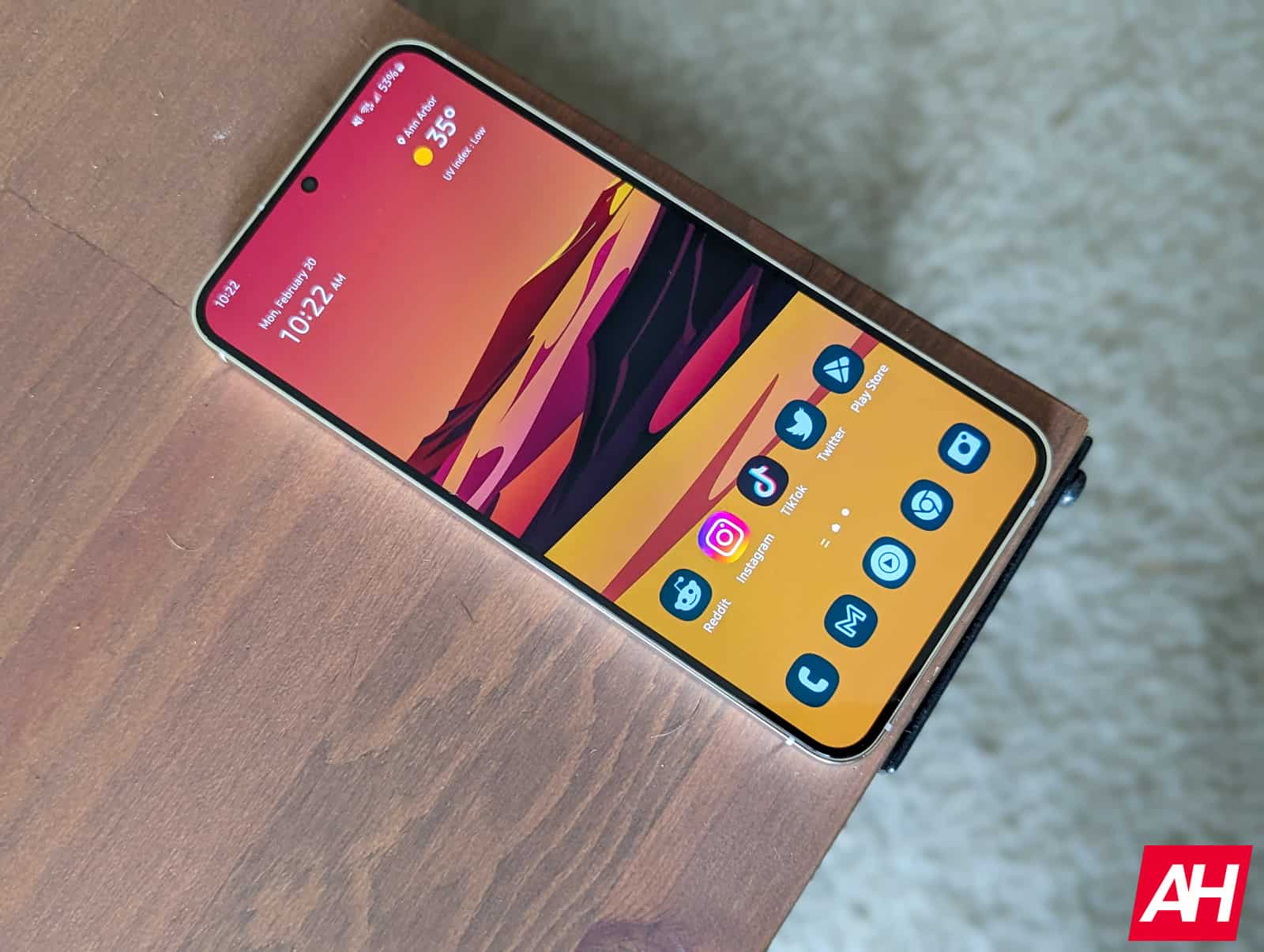 galaxy-s23-users,-rejoice!-android-15-with-one-ui-7-may-arrive-next-week