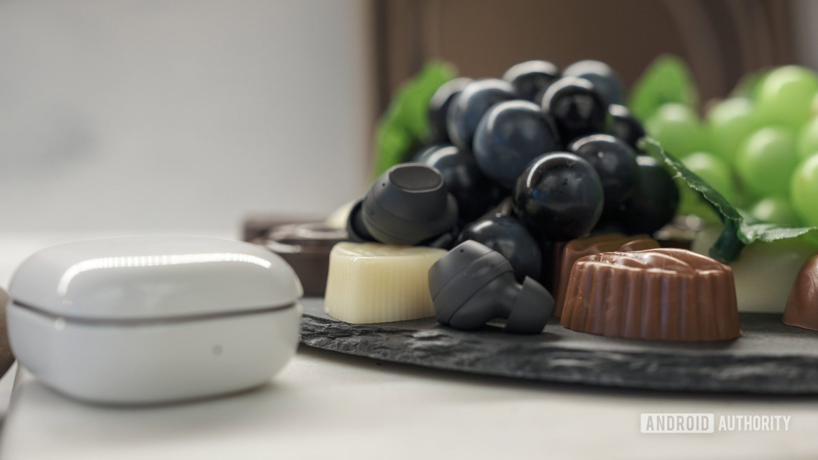 samsung-may-have-come-up-with-a-cooler-name-for-the-galaxy-buds-fe-2