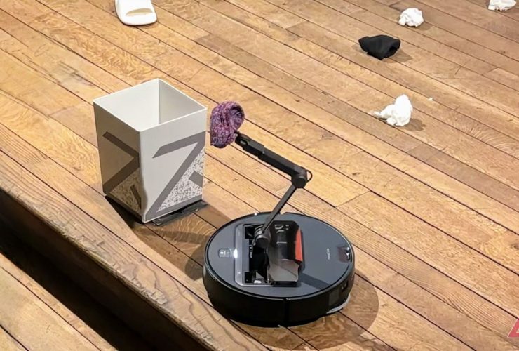 i-saw-the-future-of-robot-vacuums-in-nyc,-and-roborock-has-it-armed-with-wild-new-features
