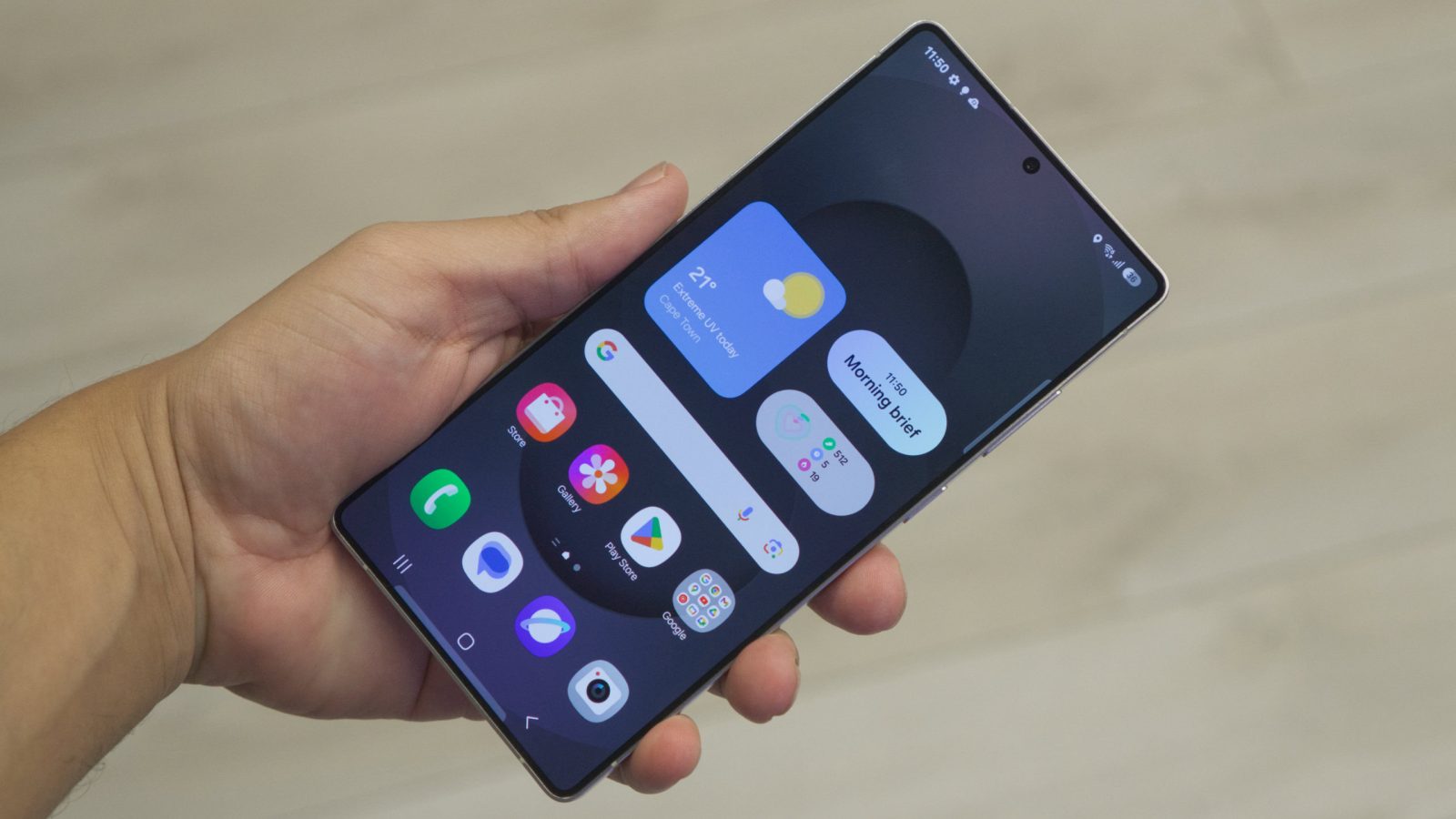samsung-is-finally-resuming-the-one-ui-7-rollout-globally!