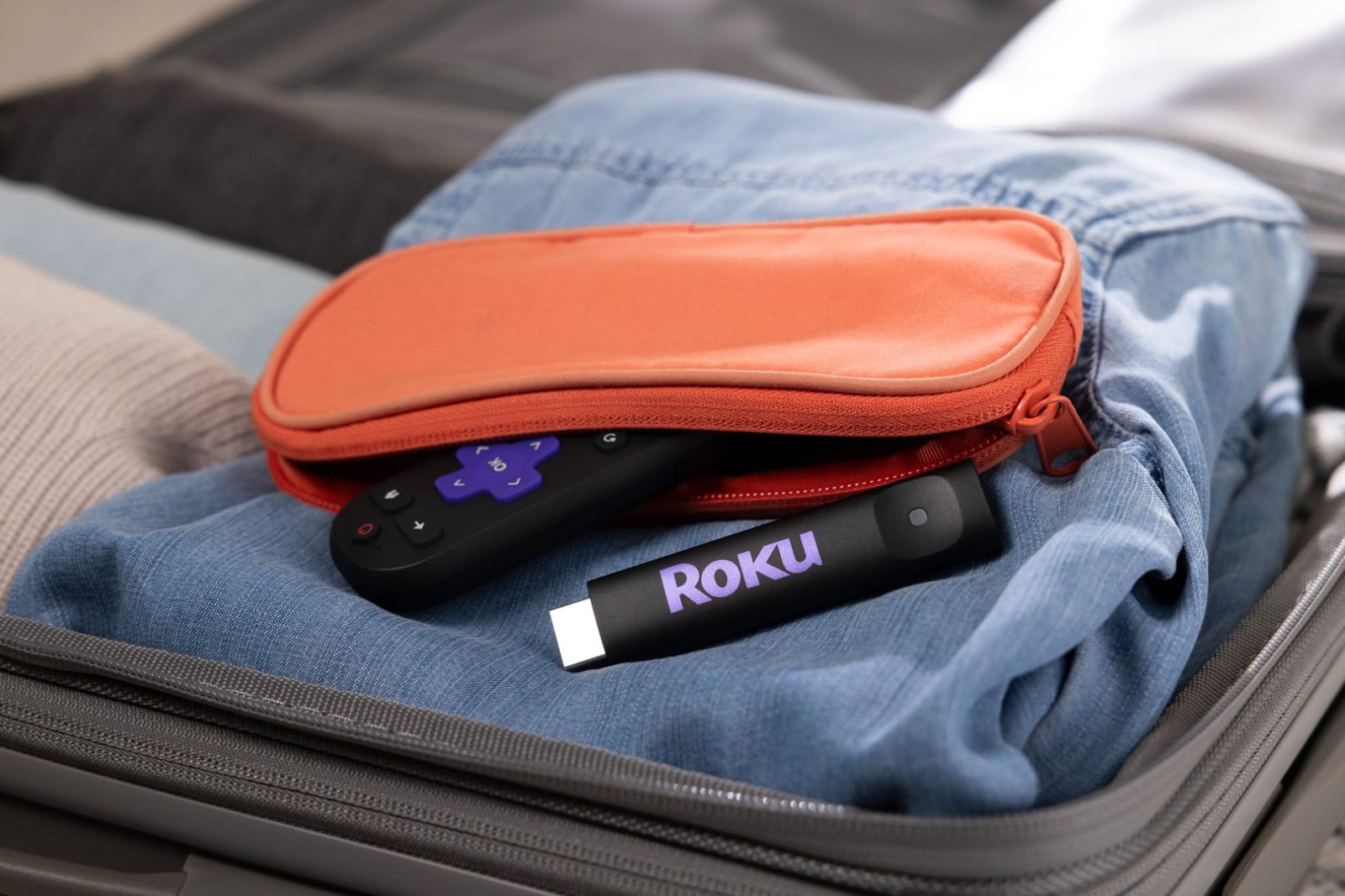 roku-expands-product-line-with-affordable-1080p-and-4k-streaming-sticks