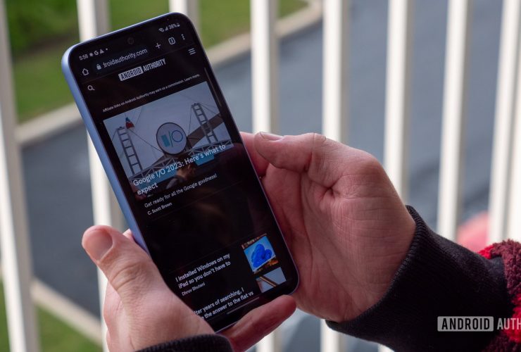 chrome-for-android-finally-lets-you-view-pdfs-without-leaving-the-browser