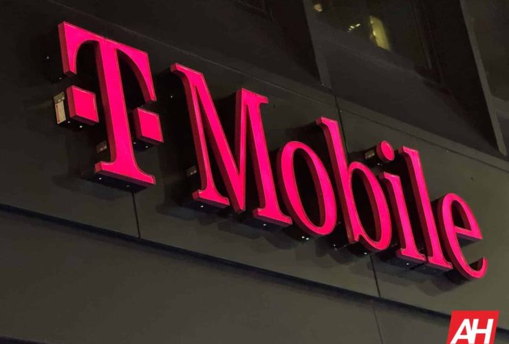 t-mobile-ceo-is-warning-of-potential-price-hikes,-blames-it-on-tariffs