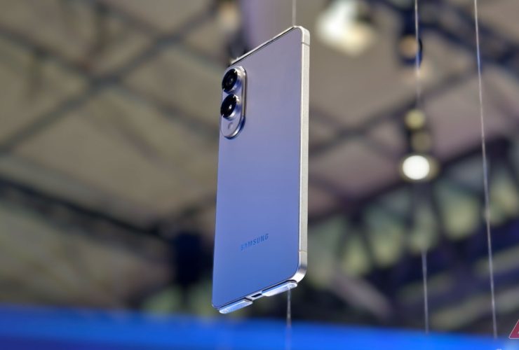samsung-galaxy-s25-edge-could-inherit-two-ultra-features-from-its-sibling