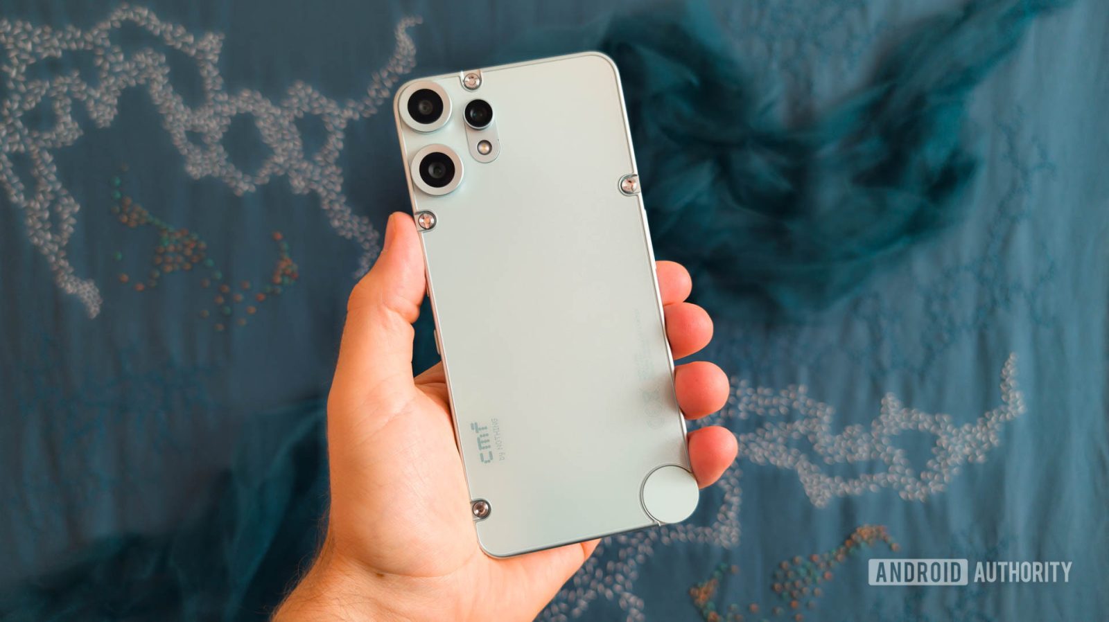 nothing’s-new-budget-phone-has-a-telephoto-lens-and-a-modular-camera-system