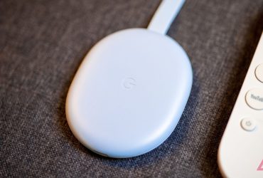 this-new-dongle-is-basically-a-clone-of-the-discontinued-chromecast-with-google-tv