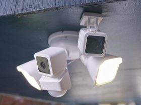 wyze-says-floodlight-shipment-cost-$255k-in-tariffs-alone,-and-it-brought-receipts