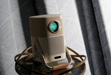 yaber-t2-outdoor-projector-drops-to-record-low-price,-but-you-have-to-hurry!