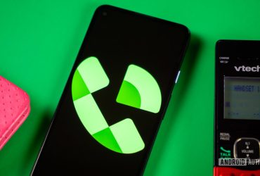 google-voice-brings-back-three-way-calling,-but-it’s-not-for-you