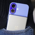 this-android-phone-company-makes-my-new-favorite-iphone-accessory