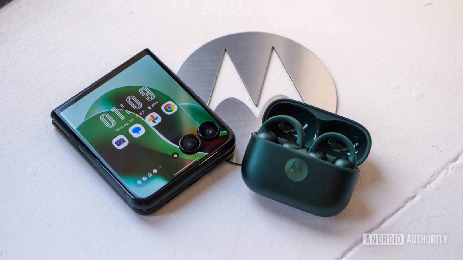 motorola’s-playlist-studio-just-ruined-spotify’s-algorithm-for-me