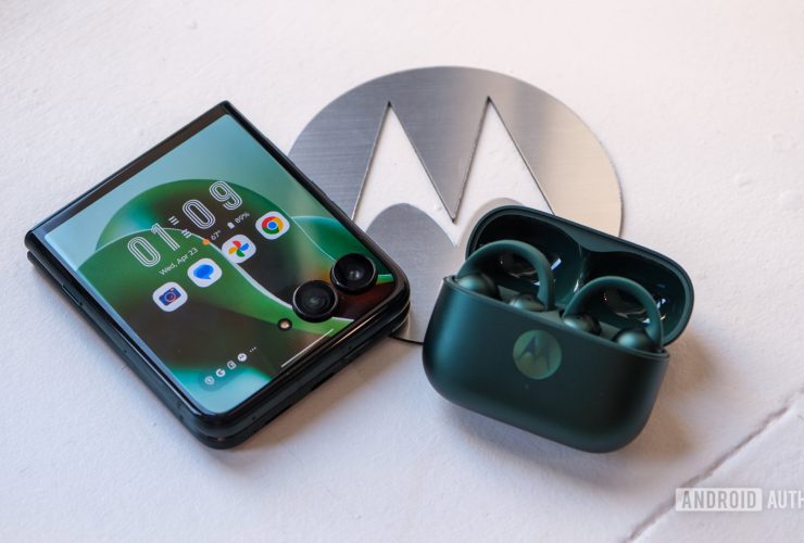 motorola’s-playlist-studio-just-ruined-spotify’s-algorithm-for-me