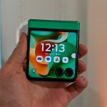does-motorola-razr-2025-have-an-sd-card-slot?