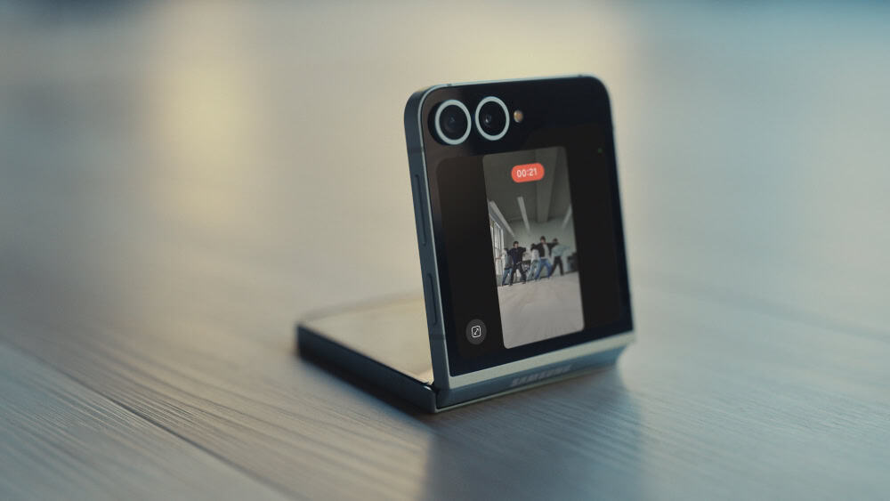 longer-lasting-flip?-galaxy-z-flip-7-battery-gets-the-green-light