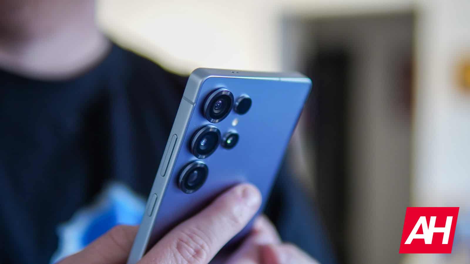 what-is-the-samsung-galaxy-s25-ultra-size?