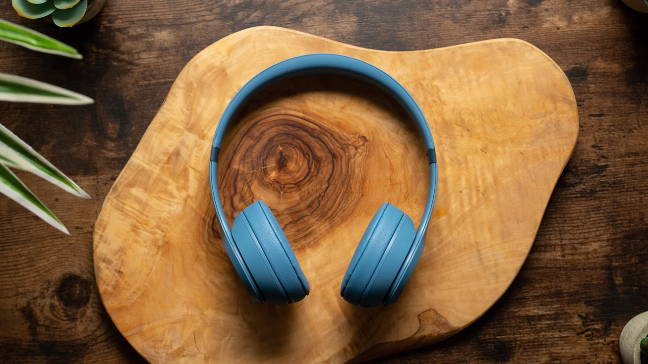 deal:-beats-solo-4-headphones-are-50%-off