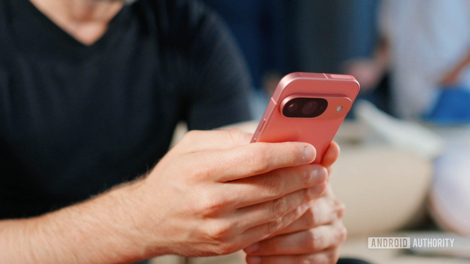google’s-may-2025-pixel-update-fixes-mic-recording-and-bluetooth-pairing