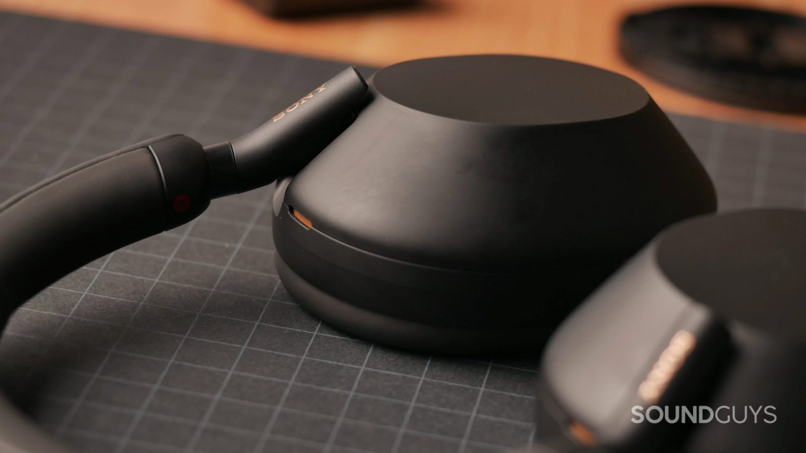 sony-wh-1000xm6-leak-reveals-price,-release-date,-and-everything-else