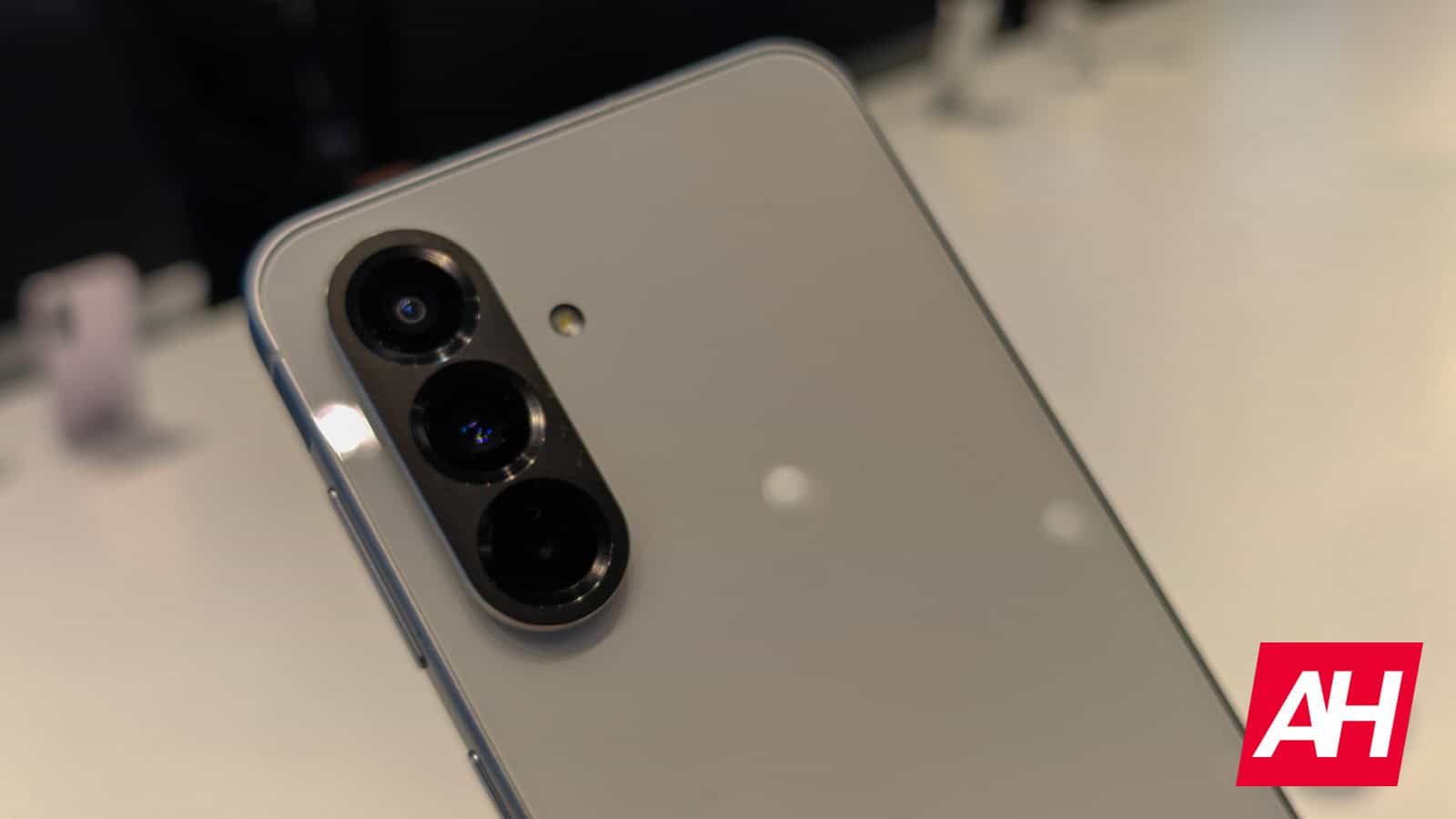 galaxy-a56-gets-gemini-ai-shortcut-button-with-may-2025-update