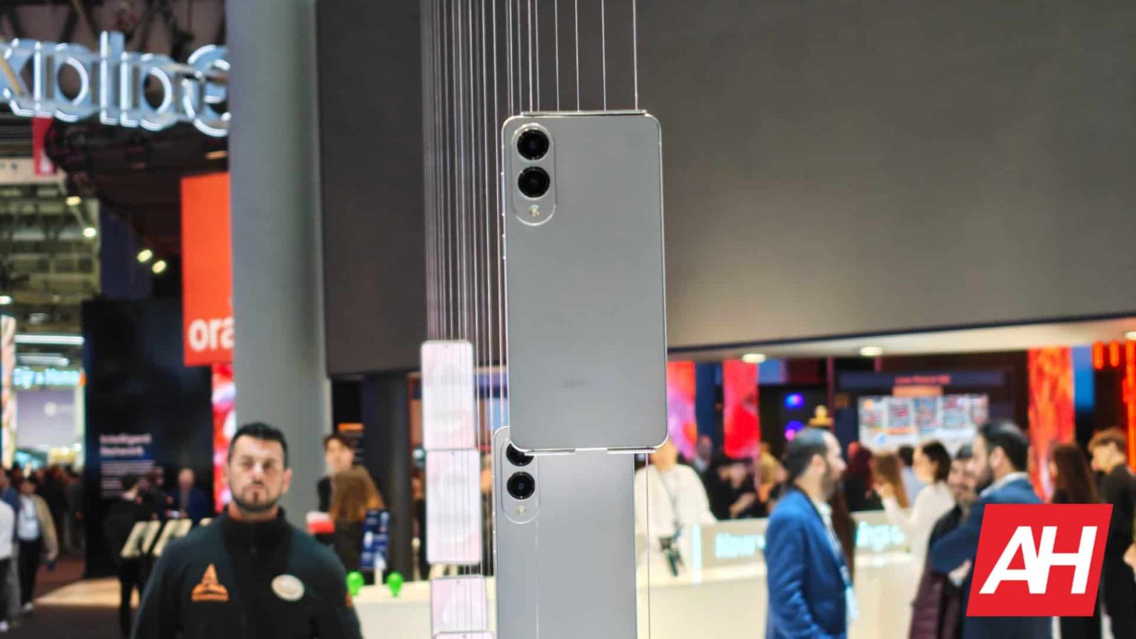 super-slim-samsung-galaxy-s25-edge-poised-for-big-may-unpacked