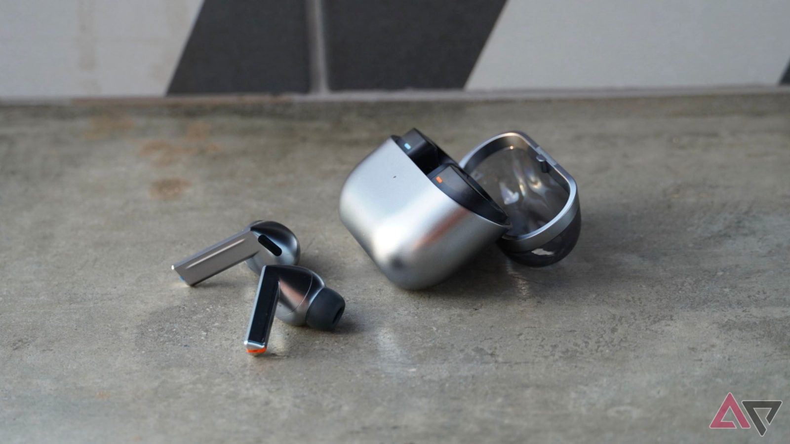don’t-let-this-deal-slip-by-as-the-samsung-galaxy-buds-3-pro-falls-to-one-of-its-best-prices-yet