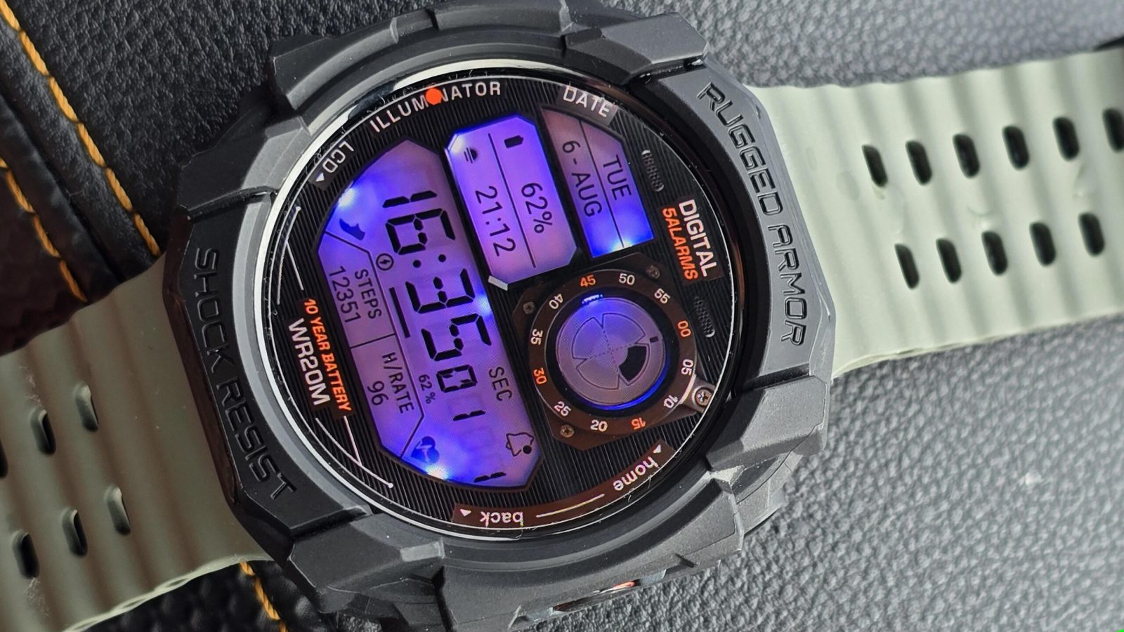 samsung’s-working-on-a-way-to-keep-your-galaxy-watch-always-looking-new-(apk-teardown)