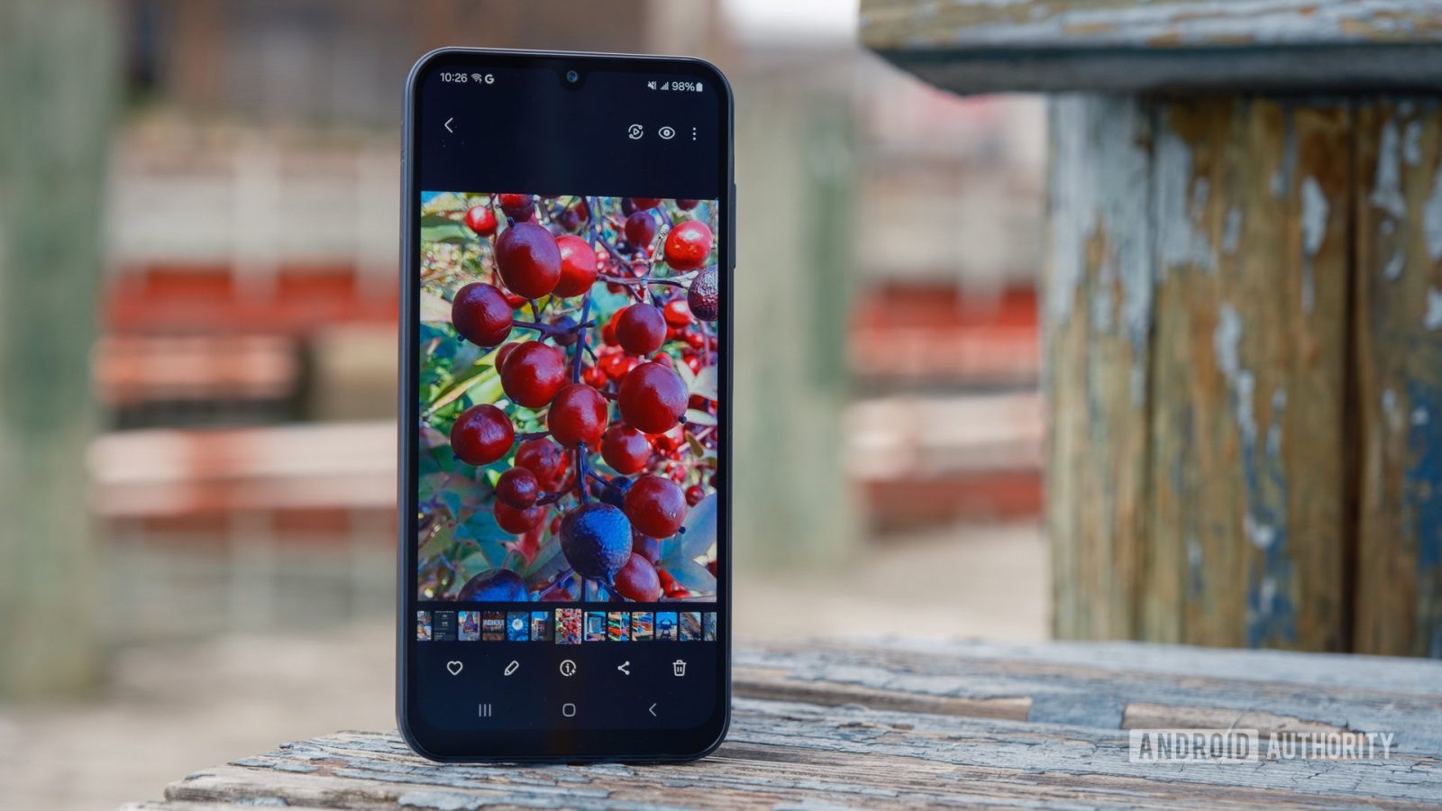 samsung-is-working-on-a-better-way-to-keep-your-private-photos-private