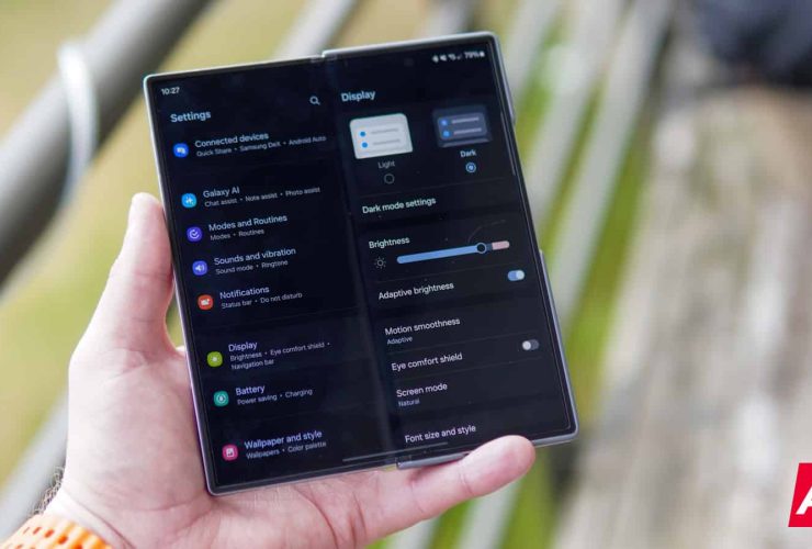 bye-bye-bezels!-galaxy-z-fold-7’s-inner-screen-will-look-almost-edgeless