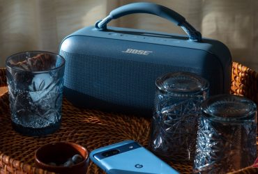 the-bose-soundlink-max-delivers-premium-wireless-audio-for-less-with-this-$70-off-deal