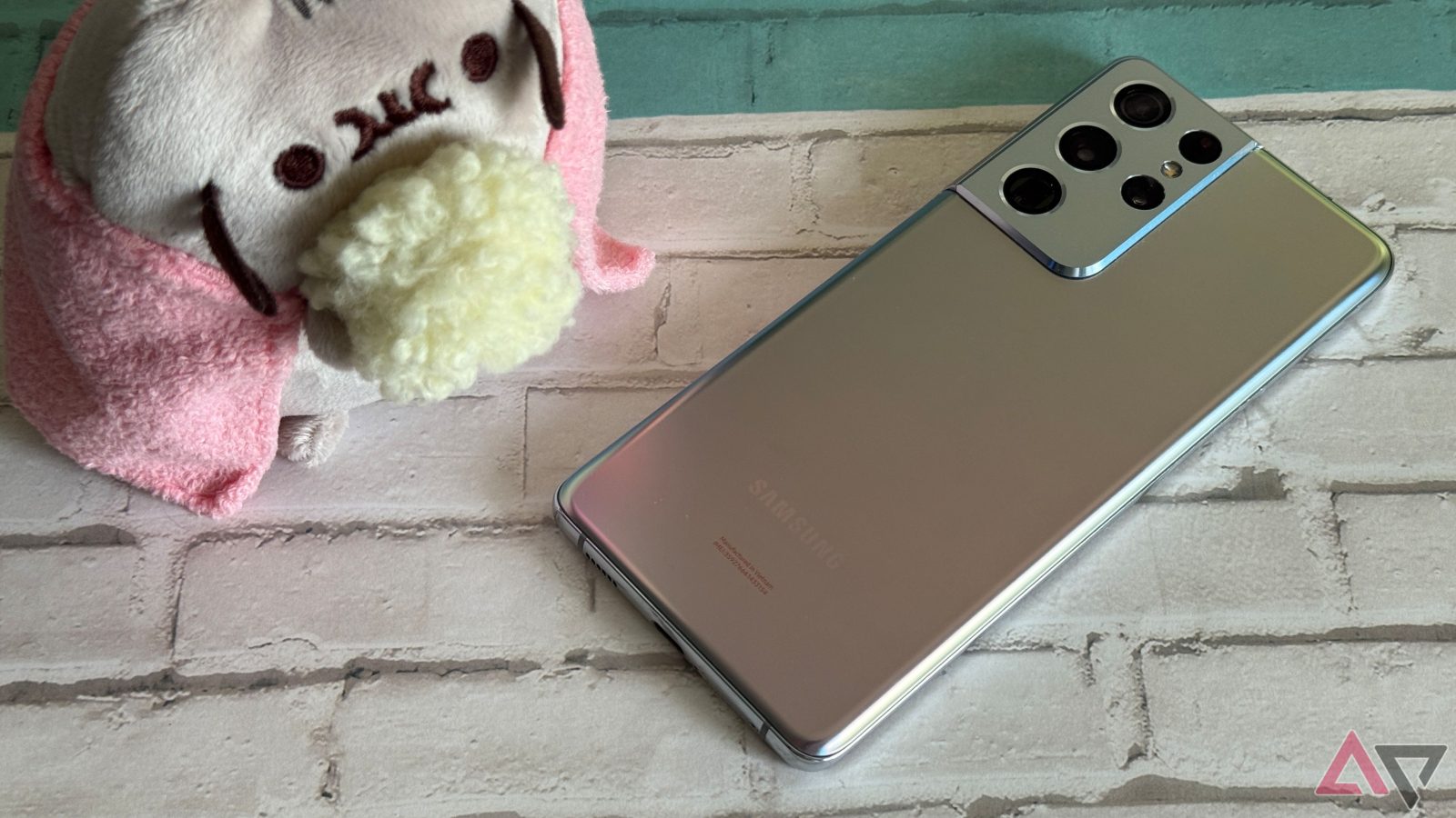 one-ui-7-on-the-samsung-galaxy-s21-ultra-shows-7-years-of-updates-can-work