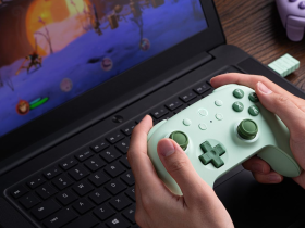 elevate-your-mobile-gaming-to-new-levels-with-this-8bitdo-controller-that’s-now-just-$25