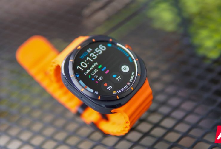 one-ui-8-watch-could-offer-half-size-tiles-for-key-galaxy-watch-apps