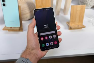samsung’s-‘backup-plan’-for-the-galaxy-s25-fe-should-be-its-main-plan