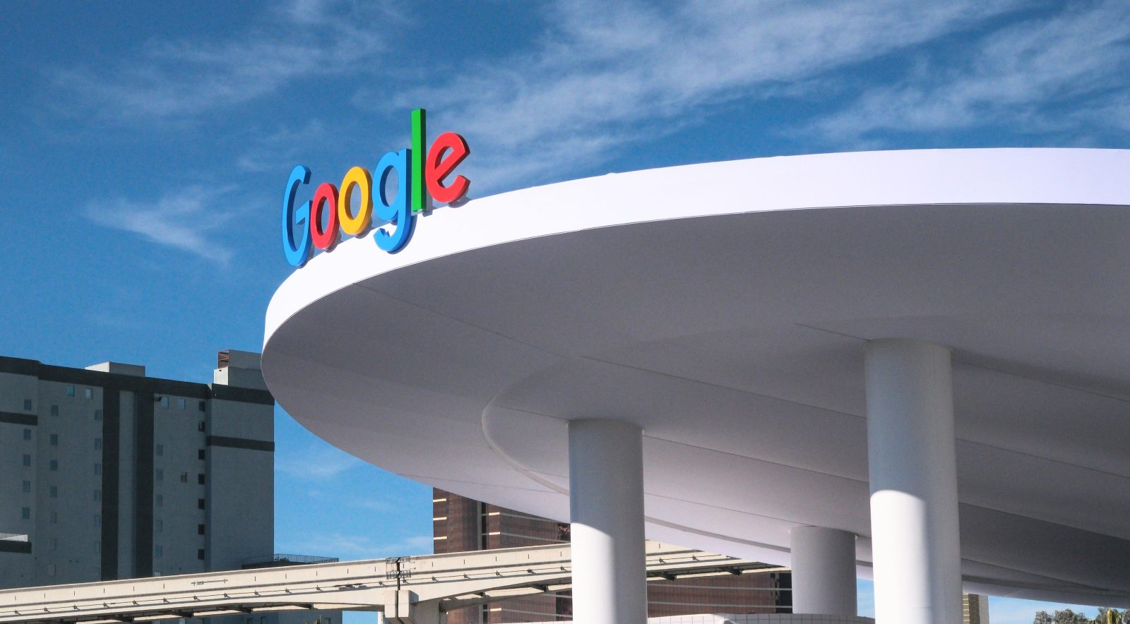 the-google-app-is-getting-a-new-icon,-but-it’s-not-on-android