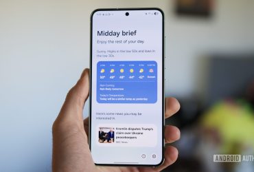 one-ui-8-could-let-you-listen-to-your-now-brief-(apk-teardown)