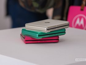 right-now-you-can-get-the-motorola-razr-2025-for-free:-no-long-term-commitment-required