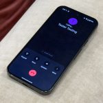 google’s-phone-app-will-disable-sideloading-during-calls-with-new-plans-to-curb-scams