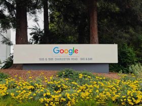 lost-luggage-nightmare-over?-google’s-find-hub-has-a-plan
