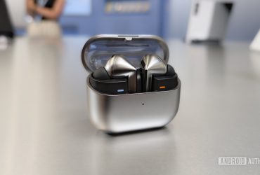 sony-and-samsung-earbuds-will-pick-up-the-best-pixel-buds-feature-later-this-year