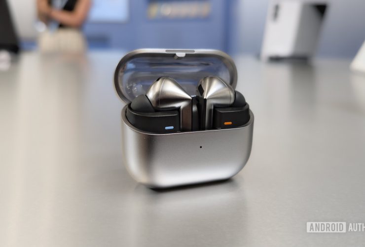 sony-and-samsung-earbuds-will-pick-up-the-best-pixel-buds-feature-later-this-year
