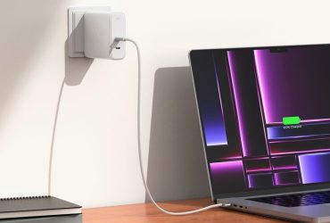 catch-a-record-price-drop-on-the-spigen-gan-iii-140w-usb-c-wall-charger