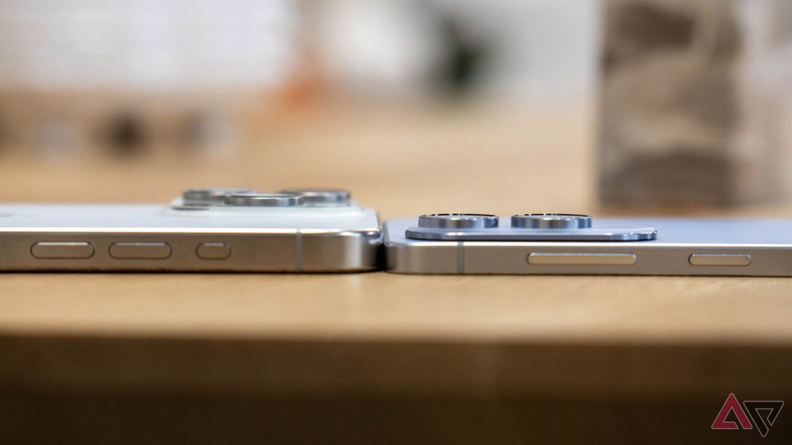 the-s25-edge’s-custom-haptics-motor-explains-samsung’s-newfound-love-of-lean-phones