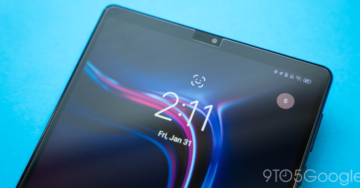 lenovo’s-new-legion-tab-is-here-with-microsd-card-slot,-still-lacks-real-biometrics