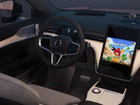 google-could-be-fixing-android-auto’s-worst-gaming-feature