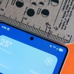 the-galaxy-s25’s-selfie-camera-could-swipe-a-pro-feature-from-the-rear-shooter