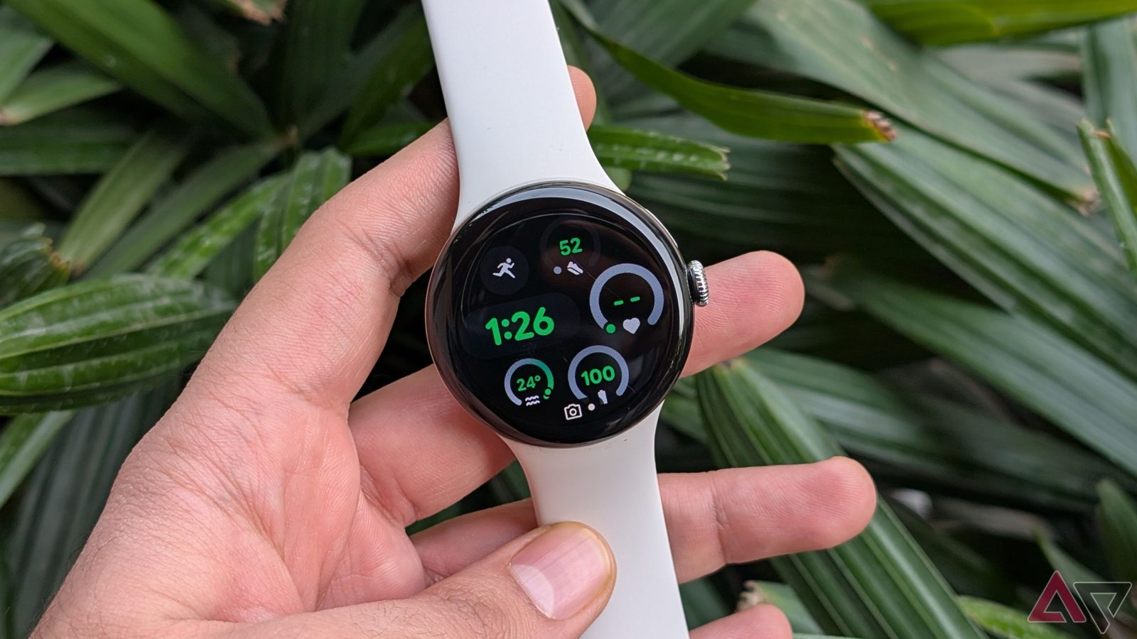 material-3-expressive-debuts-on-the-pixel-watch-with-revamped-google-calendar-tiles