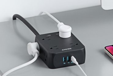 anker’s-space-saving-power-strip-just-hit-its-lowest-price-ever
