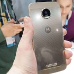 the-moto-z-was-so-ahead-of-its-time,-apple-and-samsung-are-still-catching-up